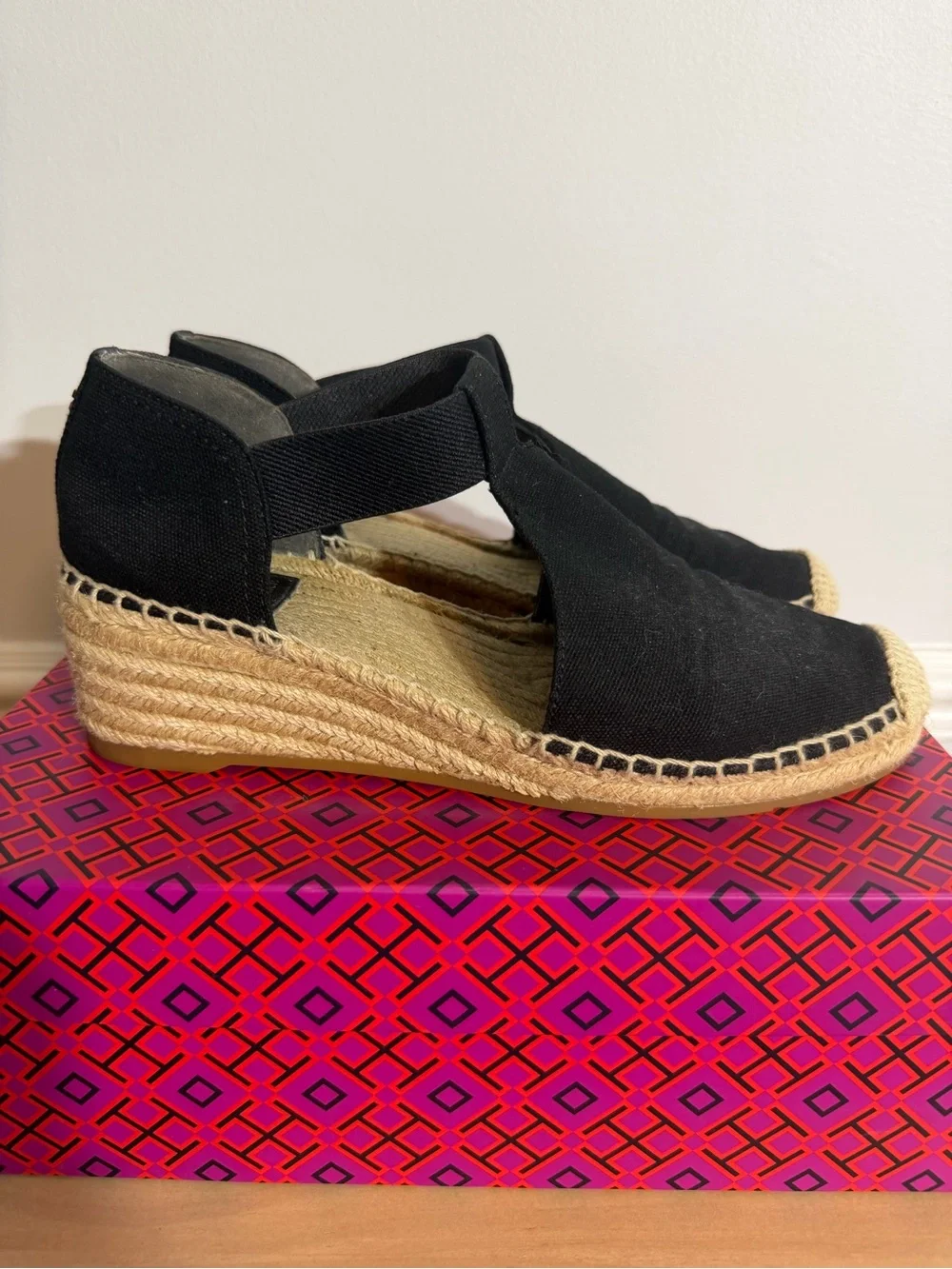 Tory Burch Catalina Espadrille Wedge Sandals; black; size 9; very good condition